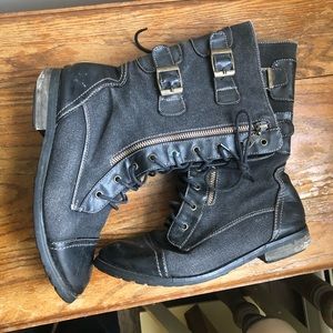 Combat boots, great condition!